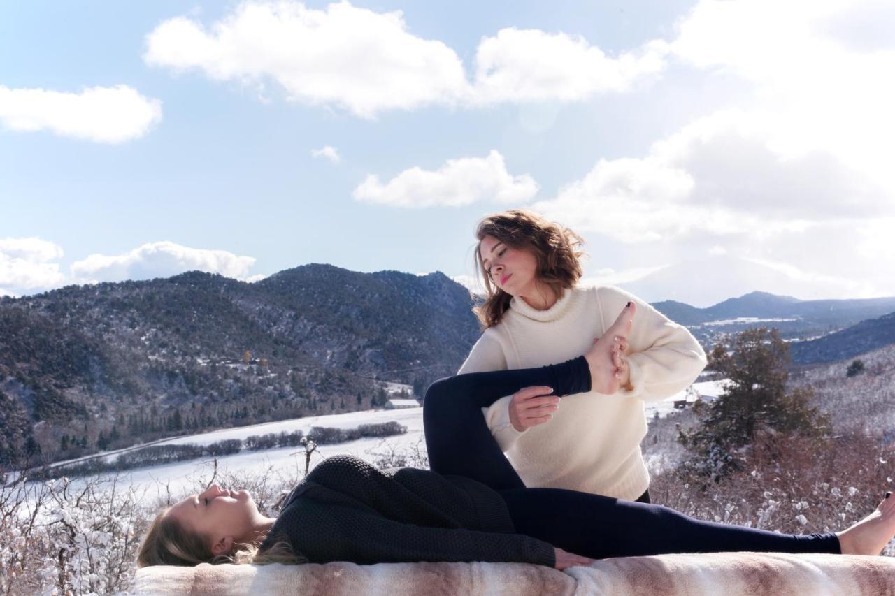 Wanderer Studio, An Off Grid Mountain Guest Studio With Fantastic Views グレンウッド・スプリングス エクステリア 写真